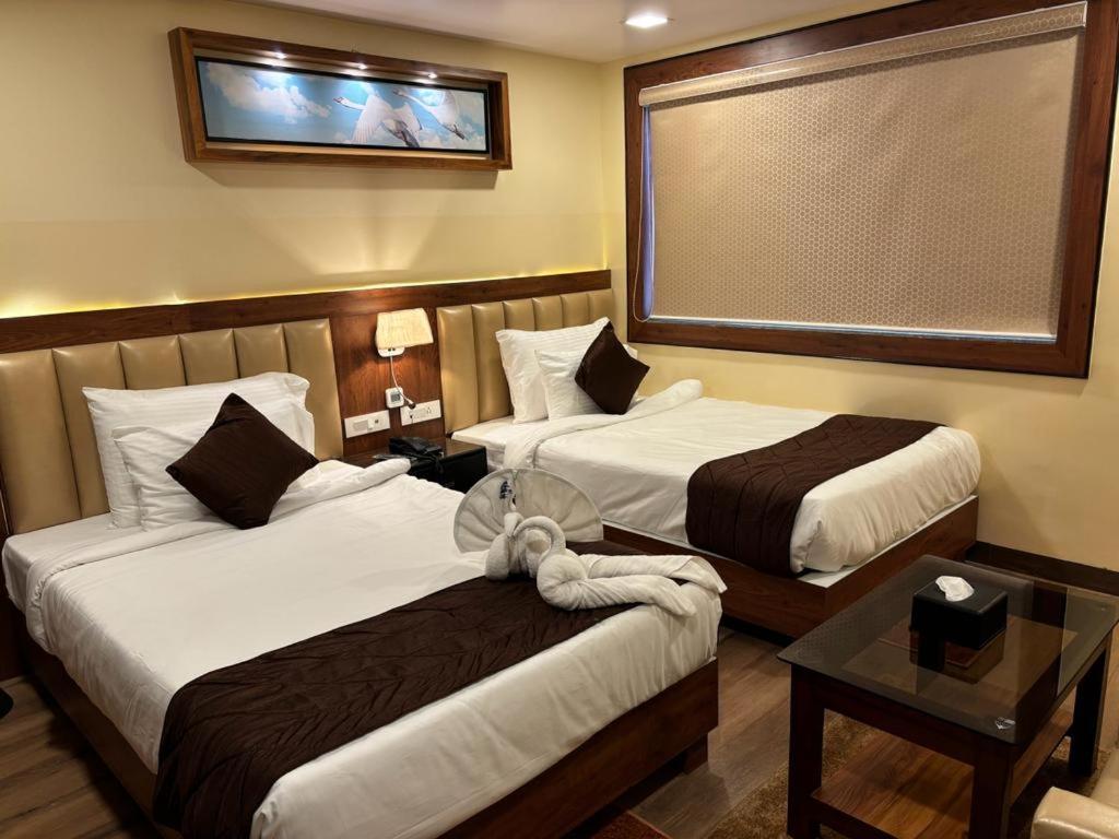 Hotel Golden Orbit Asansol Экстерьер фото