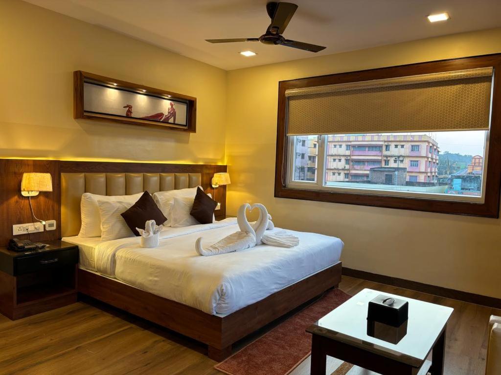 Hotel Golden Orbit Asansol Экстерьер фото