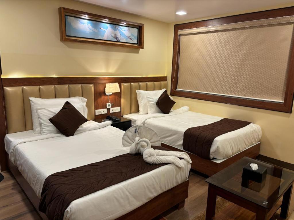 Hotel Golden Orbit Asansol Экстерьер фото