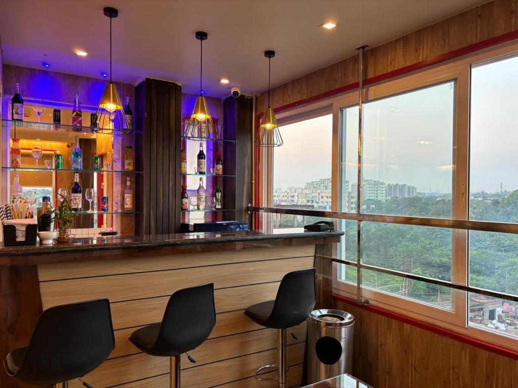 Hotel Golden Orbit Asansol Экстерьер фото